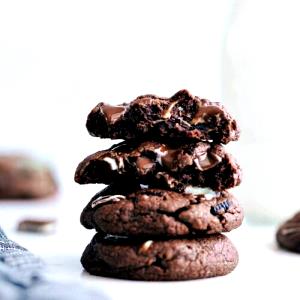 1 cookie (31 g) Mint Chocolate Brownie