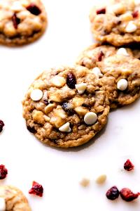 1 cookie (40 g) Oatmeal Cranberry Cookies