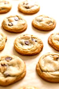 1 cookie (42 g) Ultimate Chocolate Chunk Cookies