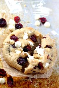 1 cookie (43 g) Cranberry Circles