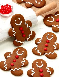1 cookie (45 g) Gingerbread Men Cookies