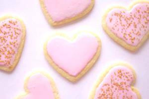 1 cookie (64 g) Heart Sugar Cookie