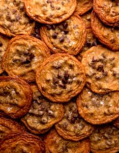 1 Cookie Chocolate Chip Cookie, Crisp