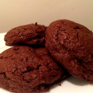 1 Cookie Petite - Chocolate Duet With Walnuts Cookie
