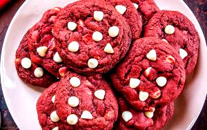 1 cookie Red Velvet Cookies