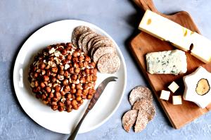 1 Cracker-size Slice Blue or Roquefort Cheese