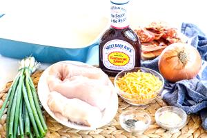 1 Cubic Inch Chicken or Turkey with Barbecue Sauce (Skin Eaten)