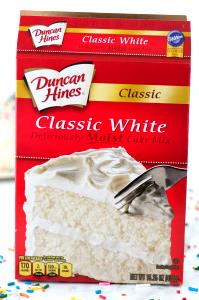 1 Cubic Inch White Cake Mix without Icing (Egg Whites and Water Added)