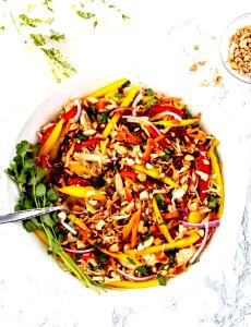 1 cup (100 g) Thai Mango Chicken Salad