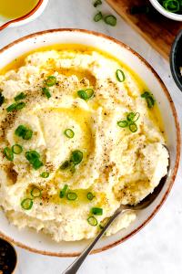 1 cup (112 g) Mashed Cauliflower Herbs & Cheese