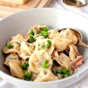 1 cup (115 g) Six Cheese Tortellini