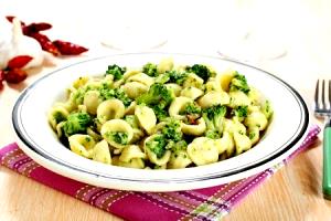 1 cup (120 g) Pasta Medley