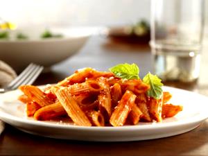 1 cup (140 g) Penne Arrabbiata