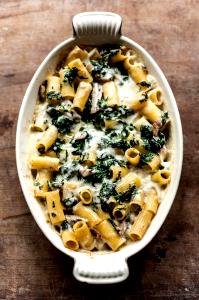 1 cup (140 g) Rigatoni with Chicken & Pesto