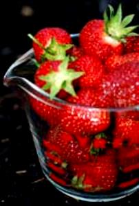 1 cup (147 g) Strawberries