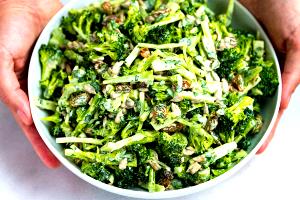 1 cup (150 g) Broccoli Slaw