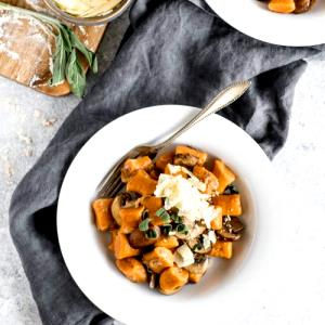 1 cup (160 g) Whole Wheat Gnocchi with Sweet Potato