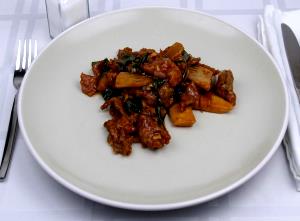 1 cup (170 g) Beef Mongolian