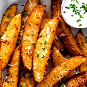 1 cup (170 g) Savoury Potato Wedges