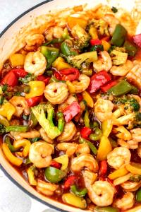 1 cup (194 g) Shrimp Stir Fry
