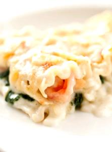 1 cup (195 g) Shrimp Lasagna