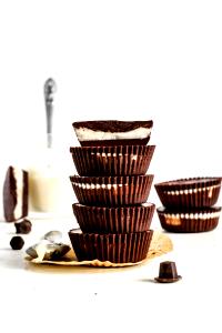 1 cup (21 g) Dark Chocolate Coconut Butter Cups Banana Cream