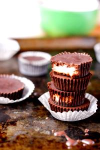 1 cup (21 g) Dark Chocolate Mint Creme Coconut Butter Cups