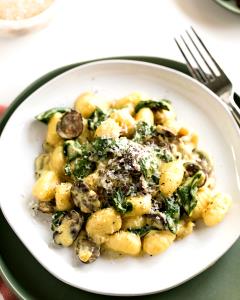 1 cup (215 g) Mushroom Gnocchi
