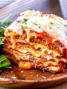 1 cup (224 g) Meat Lasagna