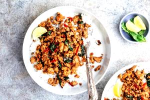 1 cup (238 g) Thai Basil Chicken