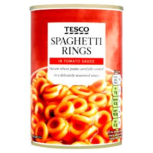 1 cup (240 g) Spaghetti Rings with Franks in Tomato Sauce