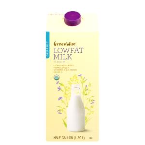 1 cup (240 ml) GreenWise Organic Lowfat Milk