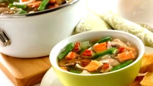 1 cup (240 ml) Select Harvest Garden Recipes Vegetable Medley Soup