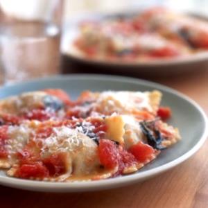 1 cup (242 g) Beef Ravioli in Tomato Sauce