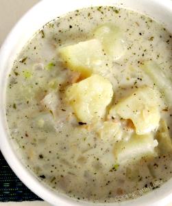 1 cup (244 g) New England Clam Chowder