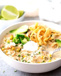 1 cup (248 g) White Chicken Chili with Beans