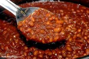 1 cup (250 ml) Beans with Pork and Molasses Sauce