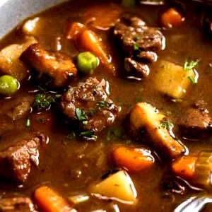 1 Cup (250.0 G) Beef & Vegetable Soup