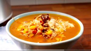 1 cup (252 g) Low Fat Chicken Tortilla Soup