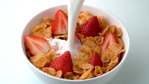 1 cup (31 g) Toasted Flakes with Strawberries