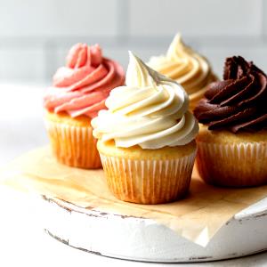 1 cup (45 g) Frosting Cup