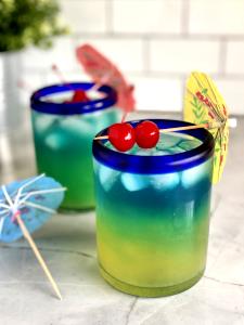 1 cup (8 oz) Tropical Cherry Cocktail