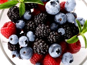 1 cup (80 g) Mixed Berries
