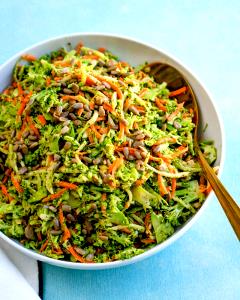 1 cup (85 g) Fresh Selections Broccoli Slaw