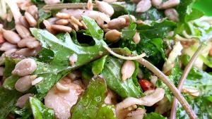 1 cup (85 g) KaleSlaw Salad