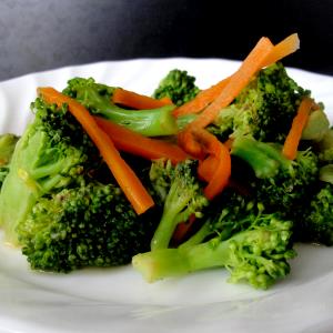 1 cup (87 g) Steam in Bag Broccoli Florets, Parisienne Style Carrots & Cauliflower Florets