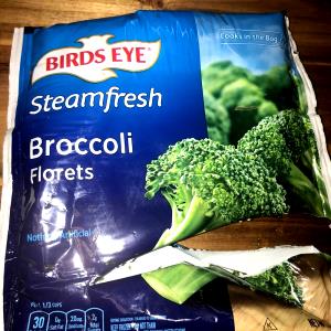 1 cup (95 g) In The Bag Steamable Vegetables - Broccoli & Cauliflower