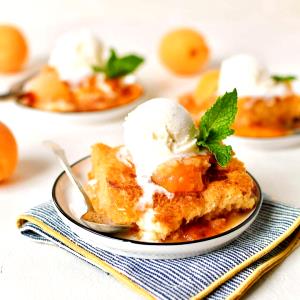 1 Cup Apricot Cobbler