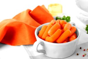 1 Cup, Baby Cooked Carrots (from Canned)