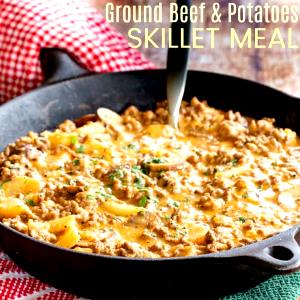 1 Cup Beef and Potatoes with Cheese Sauce (Mixture)